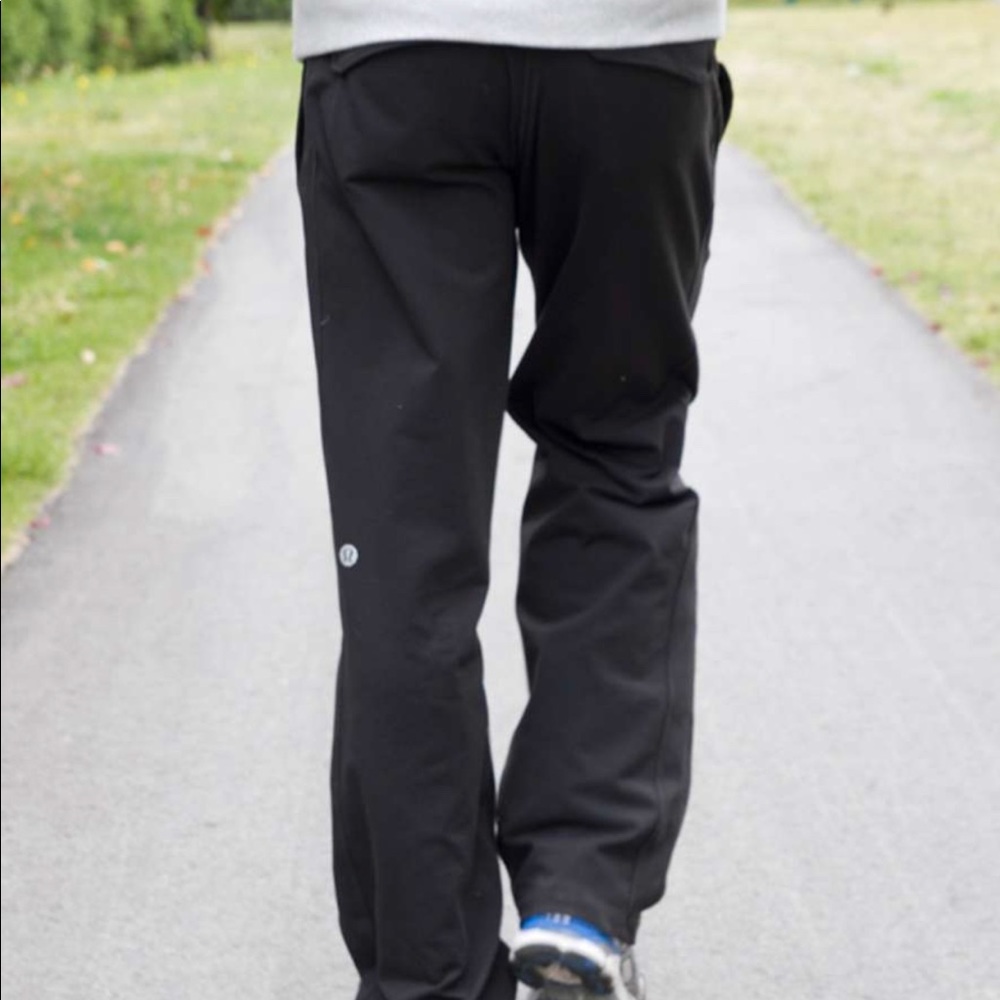 Lululemon Kung Fu Pants Black/Grey Large